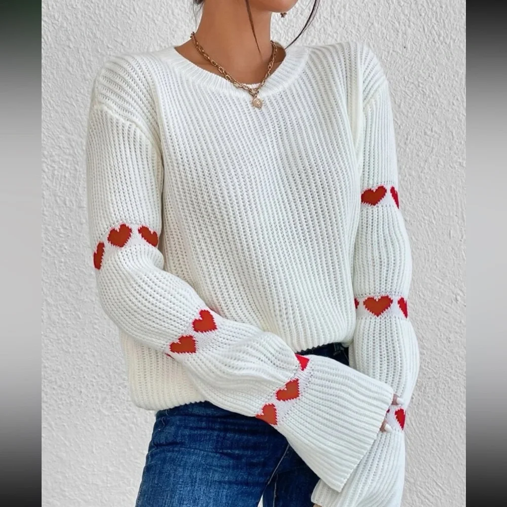 Cozy white hearts print sleeve sweater top - Picture 2 of 13